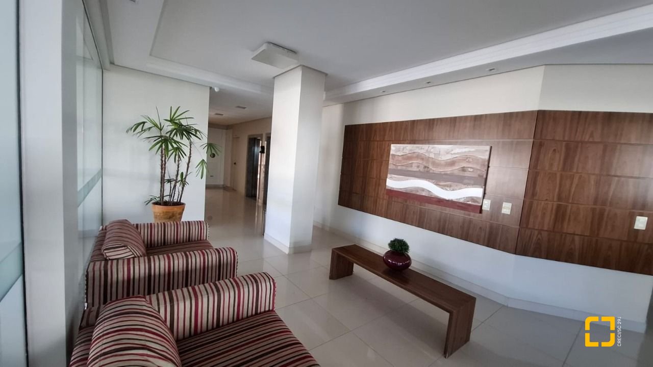 Apartamento com 81m², 3 quartos (sendo 1 suíte), 1 garagem, no bairro Itacorubi em Florianópolis