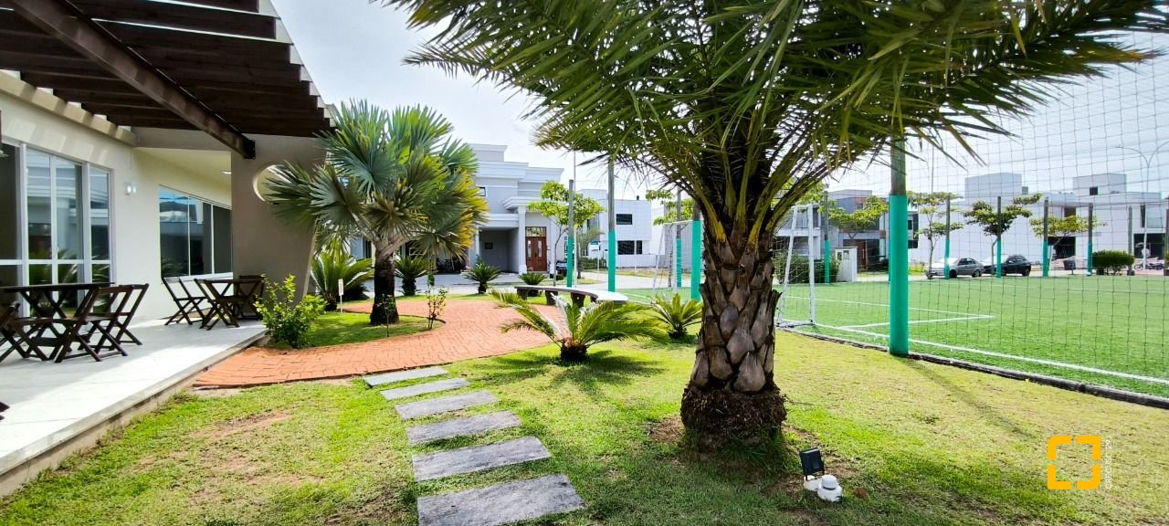 Casa de Condomínio com 165m², 4 quartos (sendo 1 suíte), 2 garagens, no bairro Beira Rio em Biguaçu