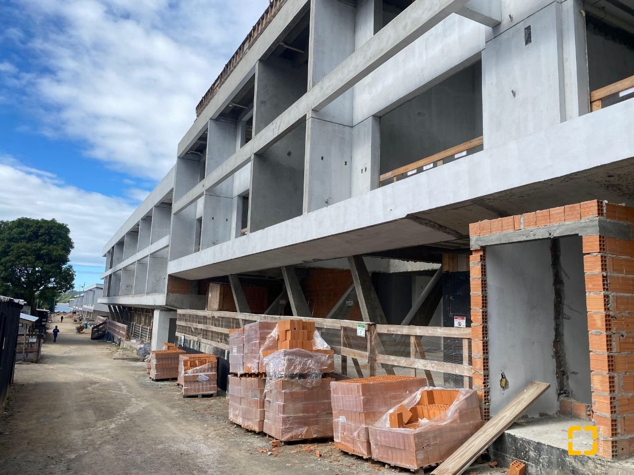 Apartamento com 70m², 3 quartos (sendo 1 suíte), 1 garagem, no bairro Lagoa de Conceição em Florianópolis