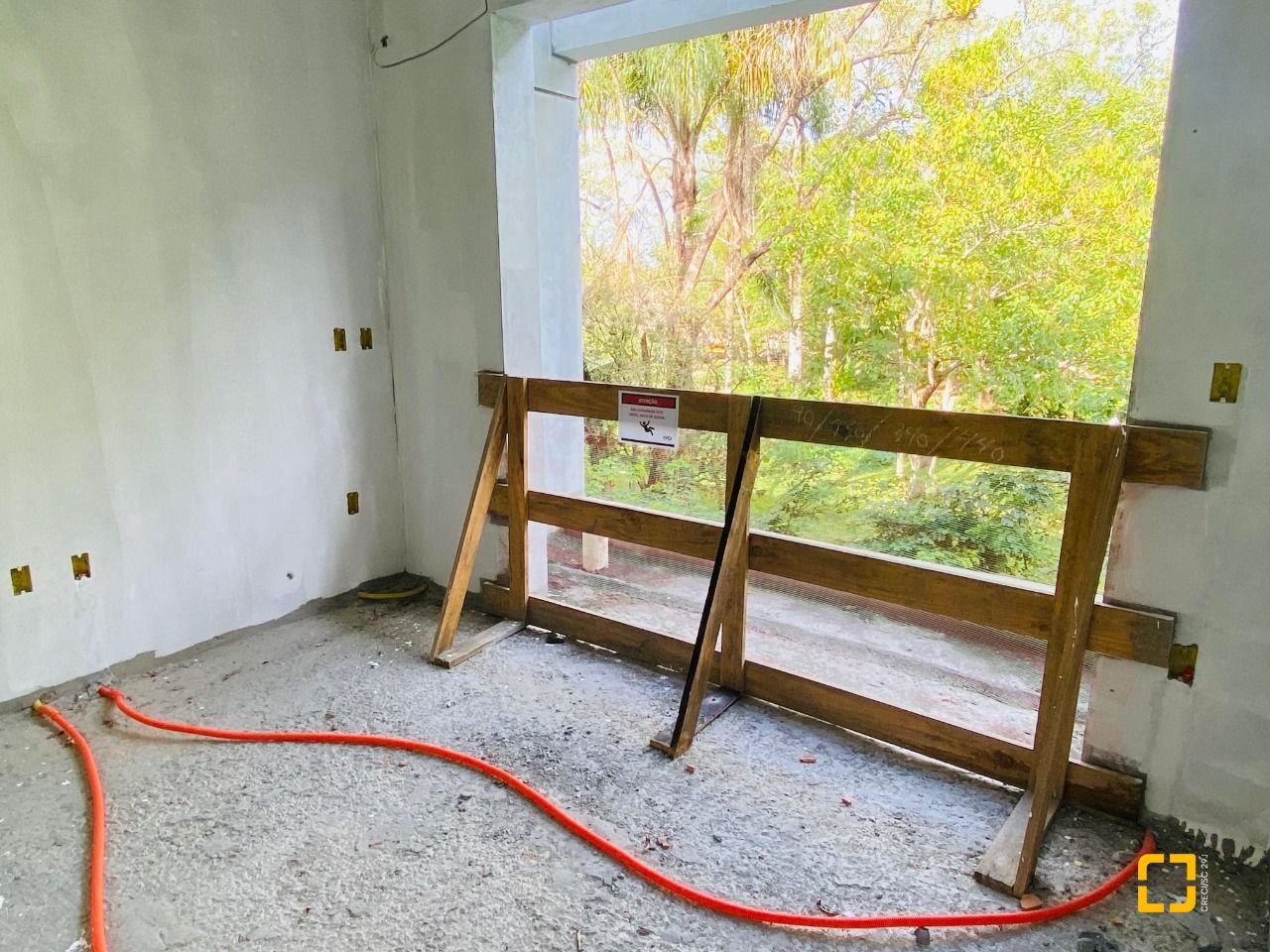 Apartamento com 70m², 3 quartos (sendo 1 suíte), 1 garagem, no bairro Lagoa de Conceição em Florianópolis