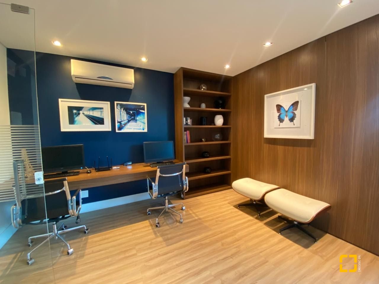 Apartamento com 101m², 4 quartos (sendo 2 suítes), 1 garagem, no bairro Centro em Florianópolis