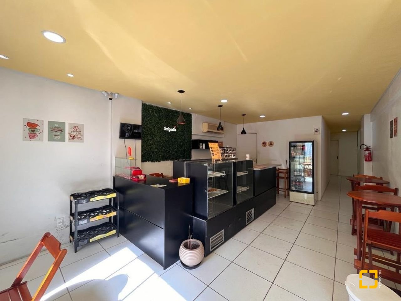 Loja com 56m², no bairro Kobrasol em São José
