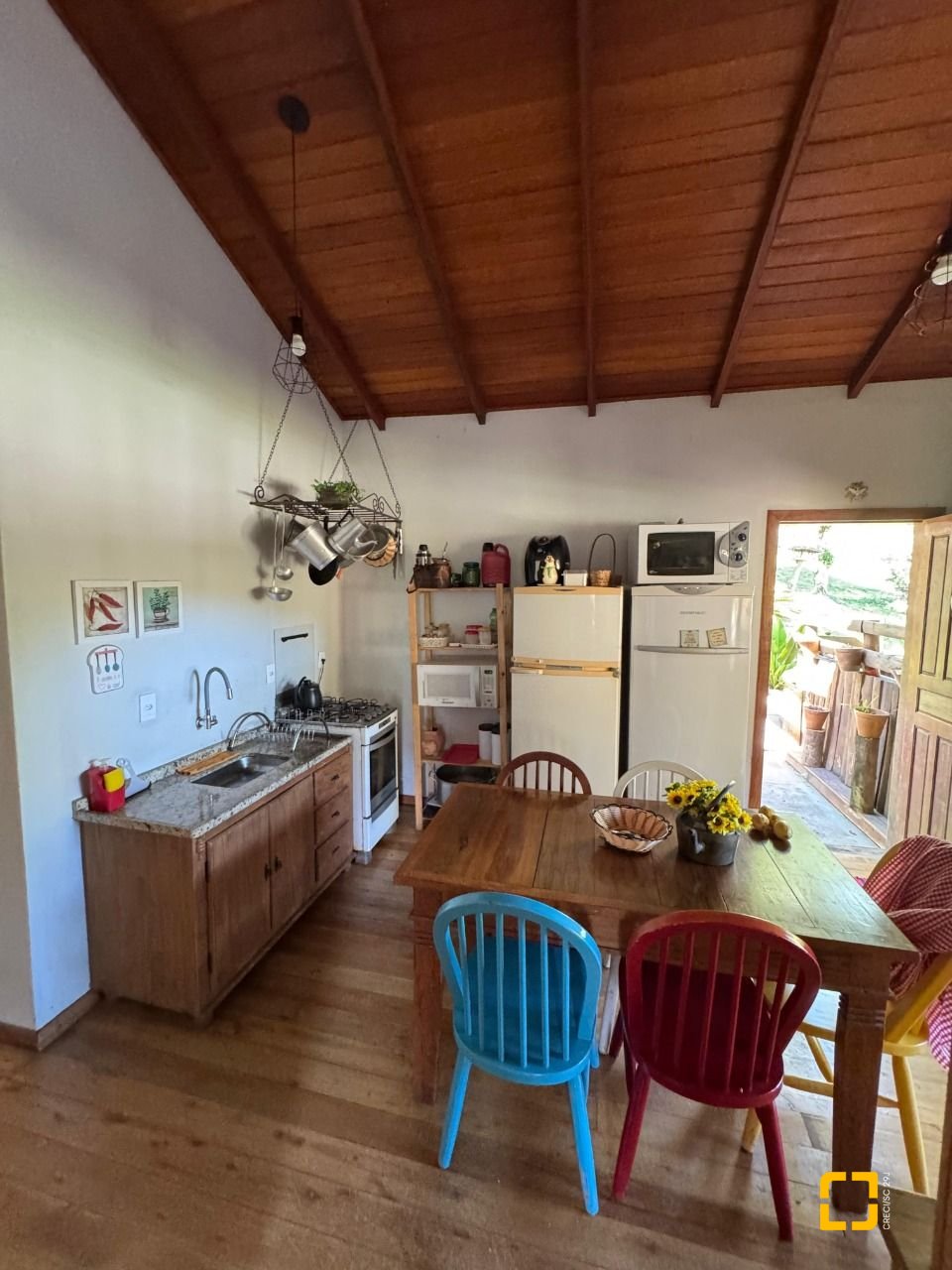 Sítio com 200m², no bairro Potecas em São José