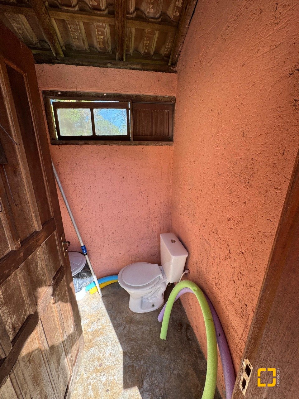 Sítio com 200m², no bairro Potecas em São José