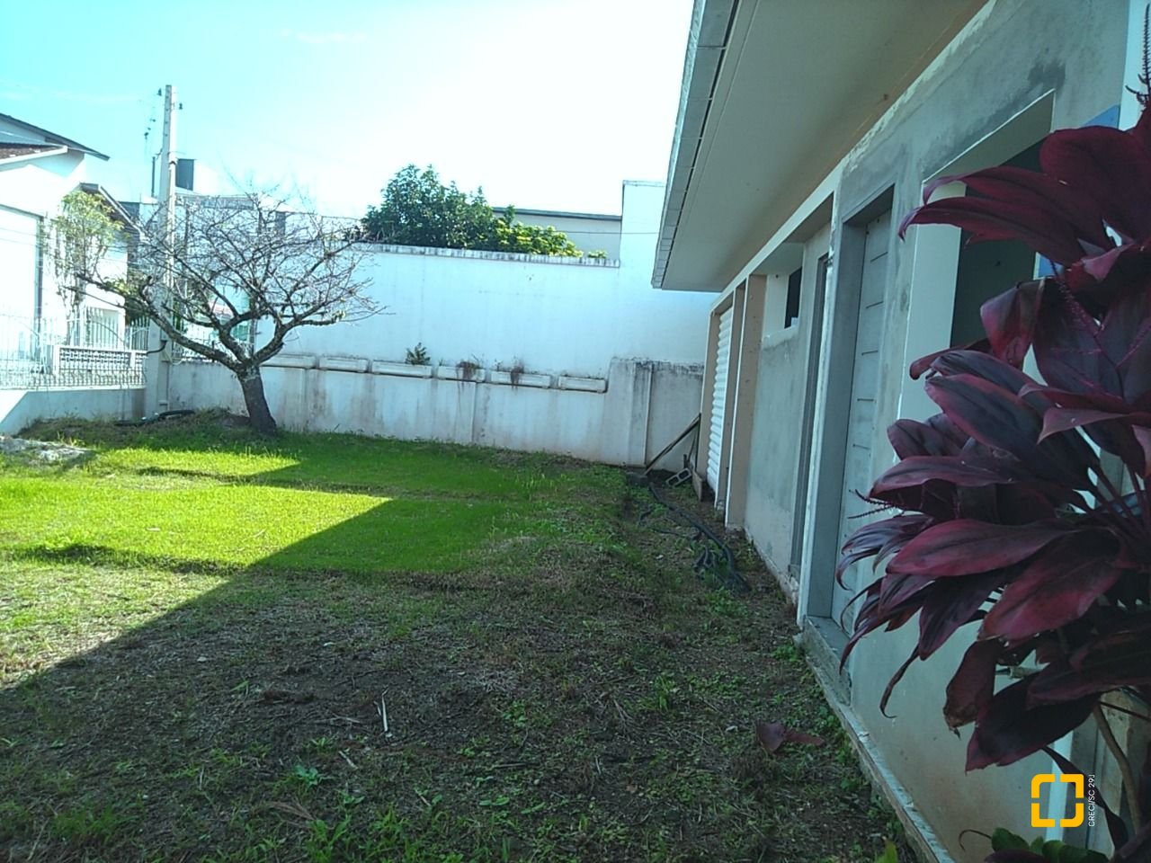 Terreno com 825m², no bairro Balneário em Florianópolis