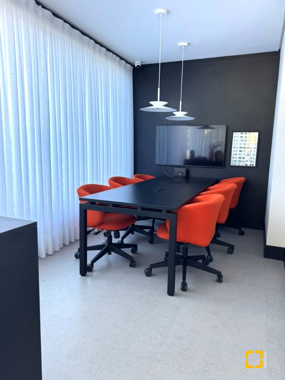 Apartamento com 107m², 4 quartos (sendo 1 suíte), 2 garagens, no bairro Centro em Florianópolis