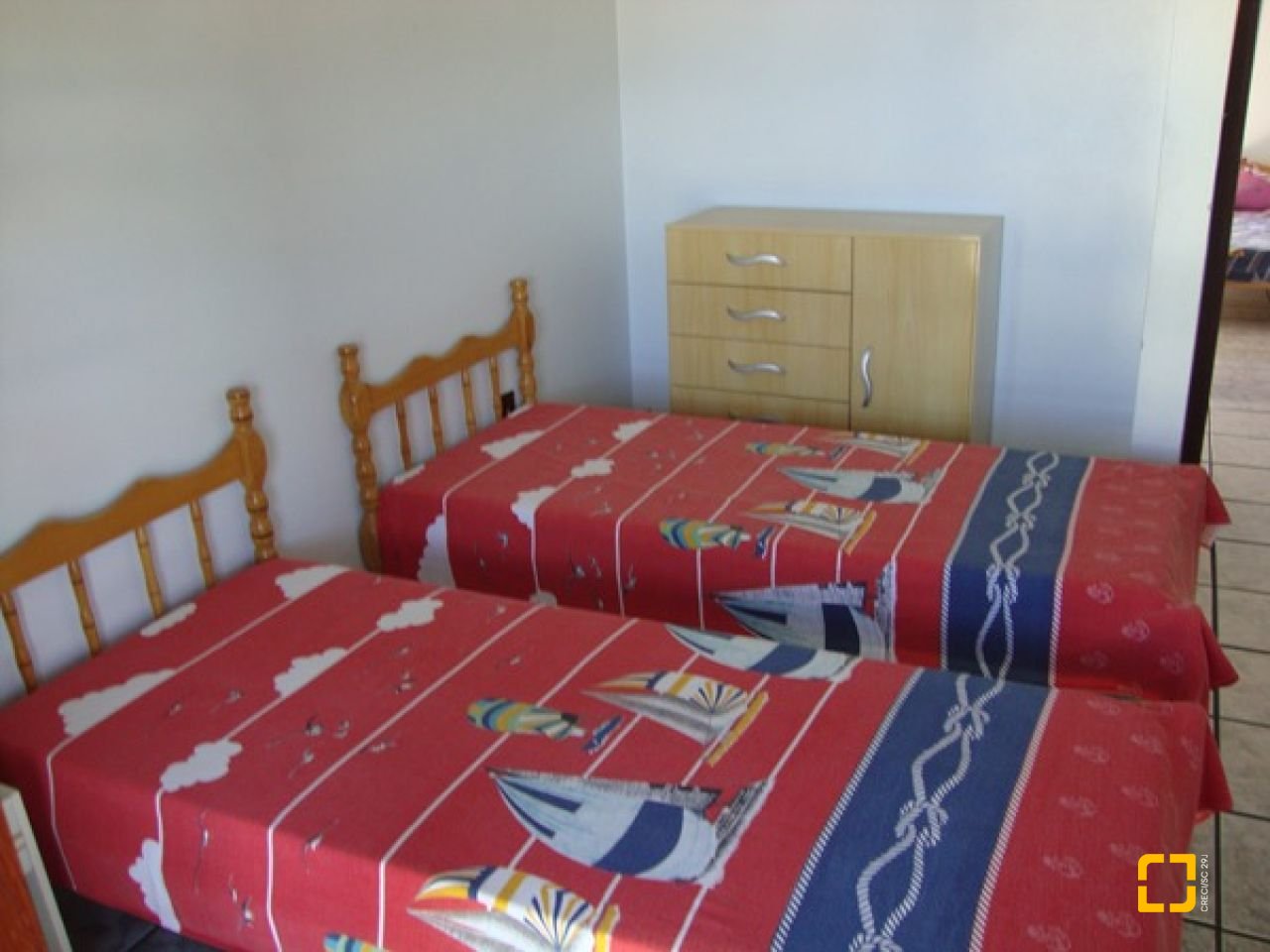 Casa com 384m², 5 quartos, 4 garagens, no bairro Ingleses do Rio Vermelho em Florianópolis
