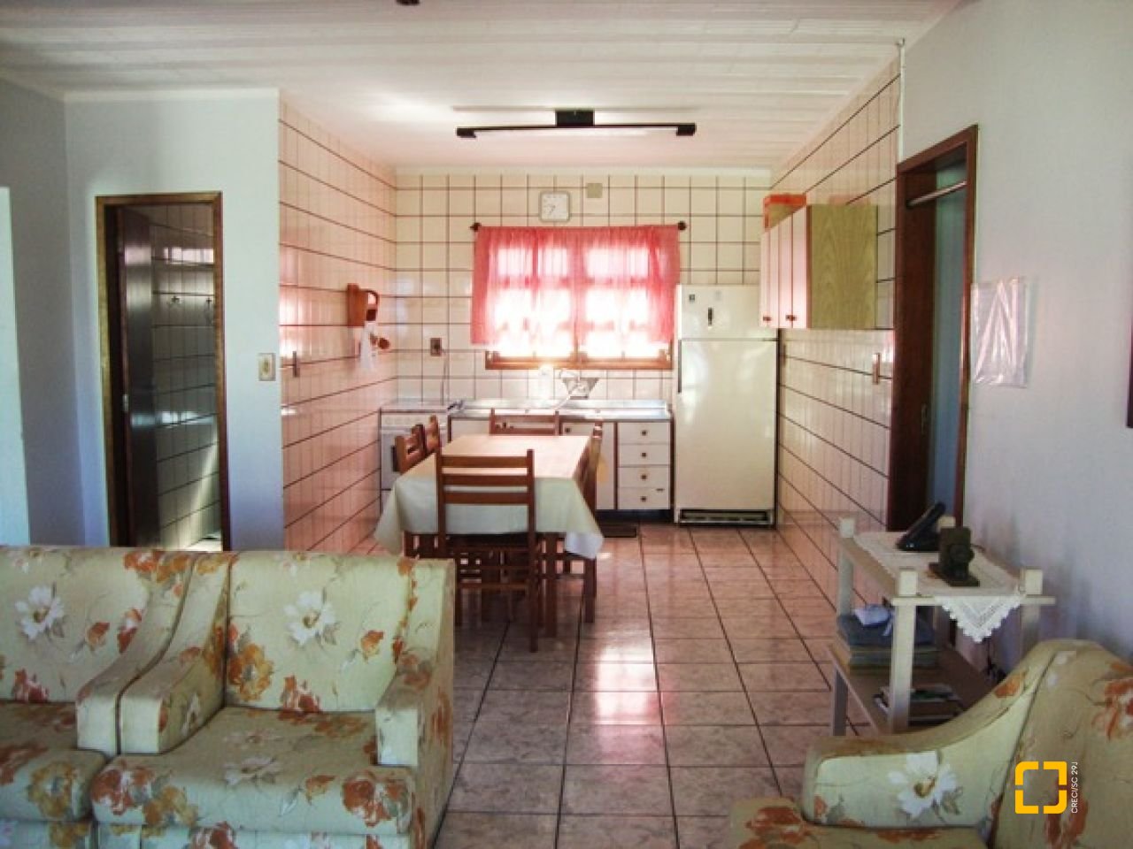 Casa com 384m², 5 quartos, 4 garagens, no bairro Ingleses do Rio Vermelho em Florianópolis