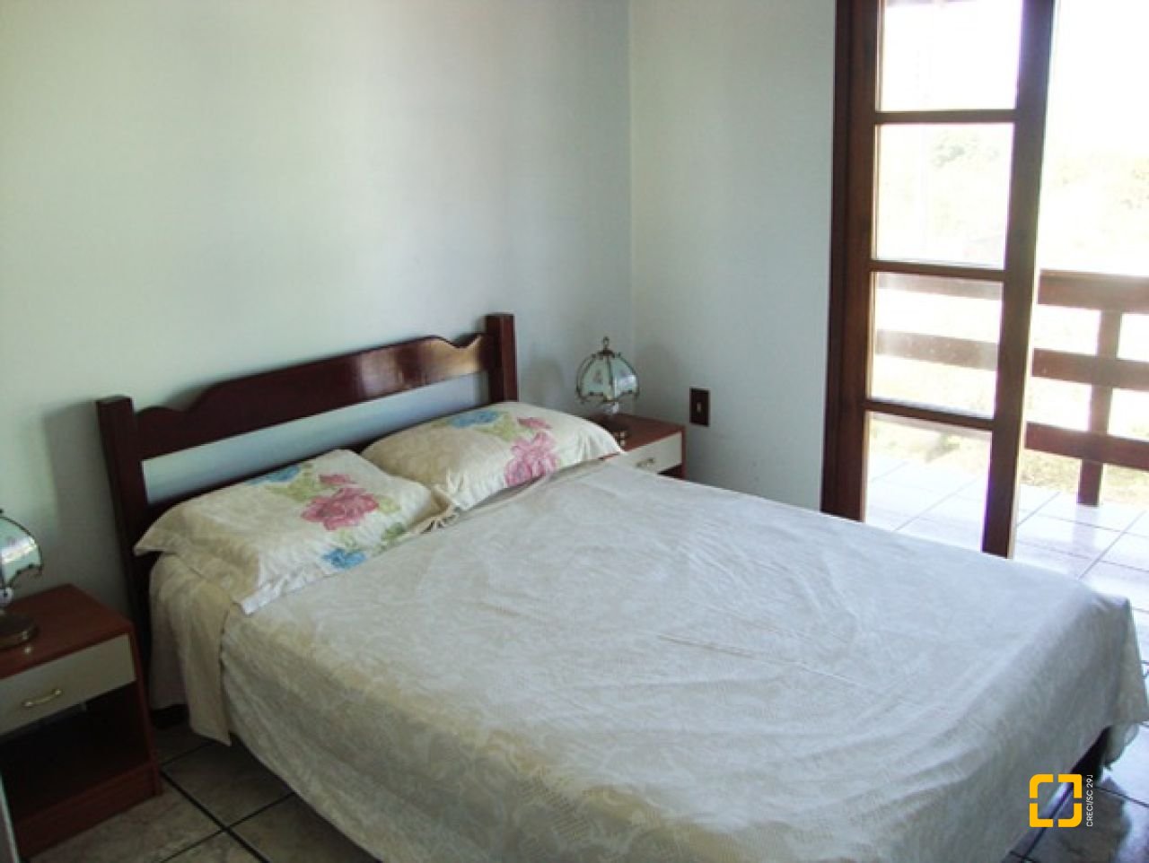 Casa com 384m², 5 quartos, 4 garagens, no bairro Ingleses do Rio Vermelho em Florianópolis