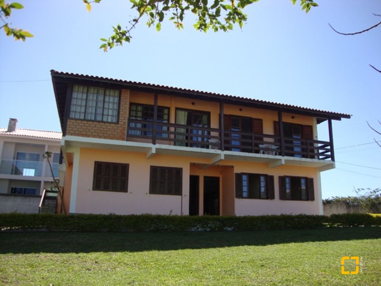 Casa com 384m², 5 quartos, 4 garagens, no bairro Ingleses do Rio Vermelho em Florianópolis