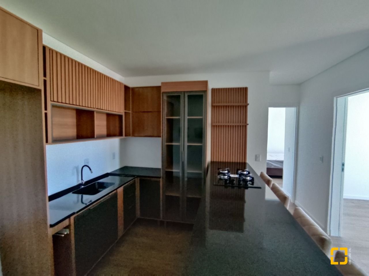 Apartamento com 51m², 2 quartos, 1 garagem, no bairro Ingleses em Florianópolis
