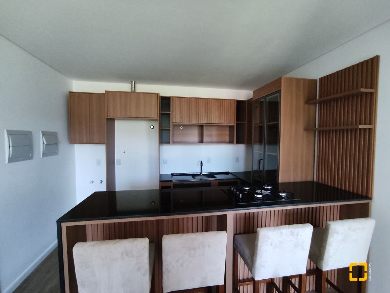 Apartamento com 51m², 2 quartos, 1 garagem, no bairro Ingleses em Florianópolis