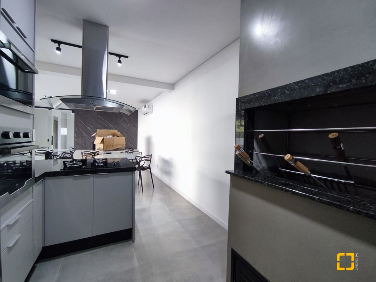 Apartamento com 51m², 2 quartos, 1 garagem, no bairro Ingleses em Florianópolis