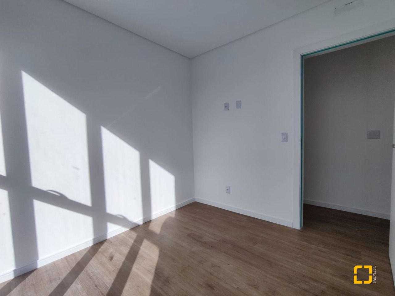 Apartamento com 49m², 2 quartos, 1 garagem, no bairro Ingleses em Florianópolis