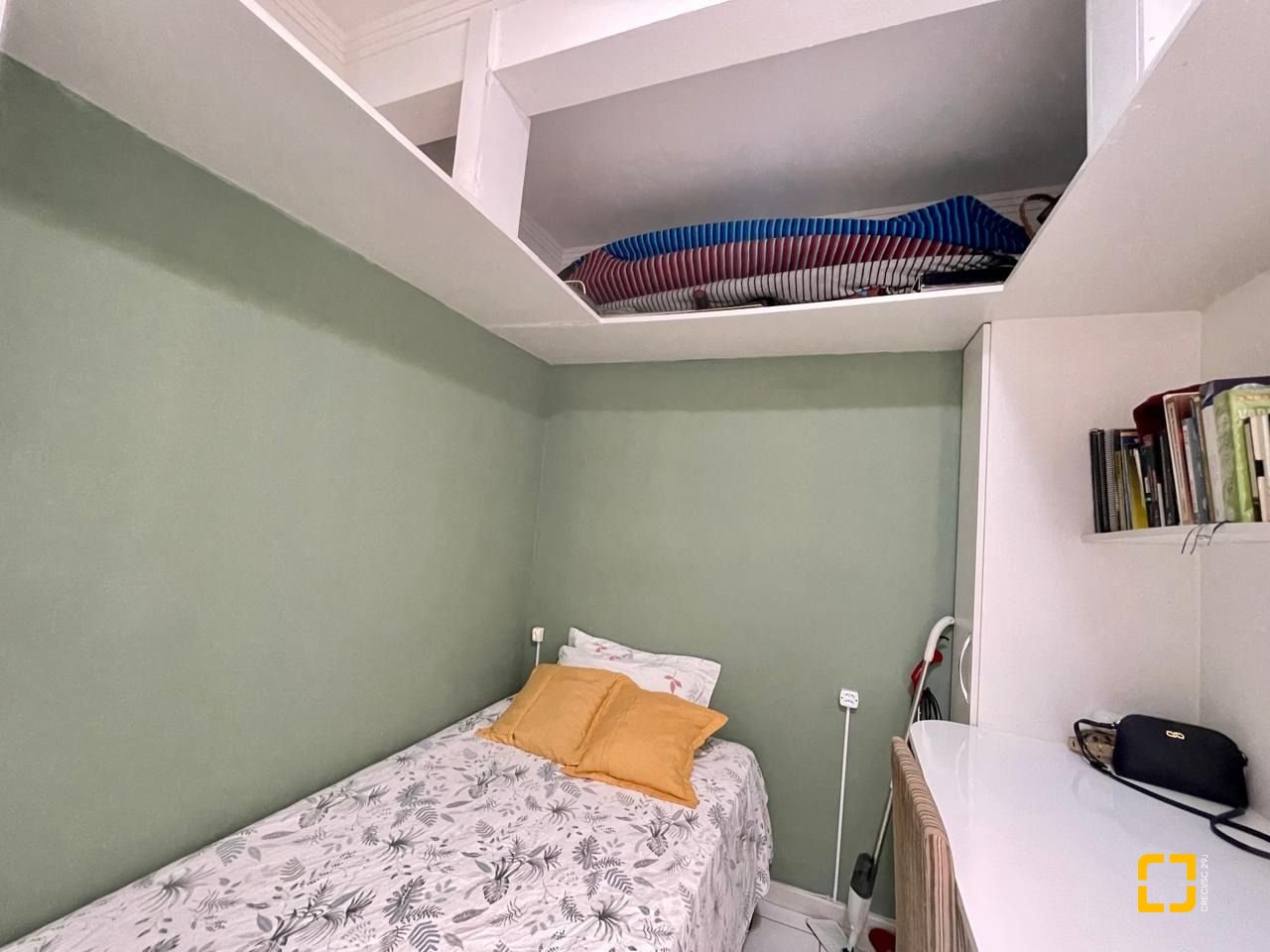 Apartamento com 92m², 5 quartos (sendo 2 suítes), 1 garagem, no bairro Ingleses em Florianópolis