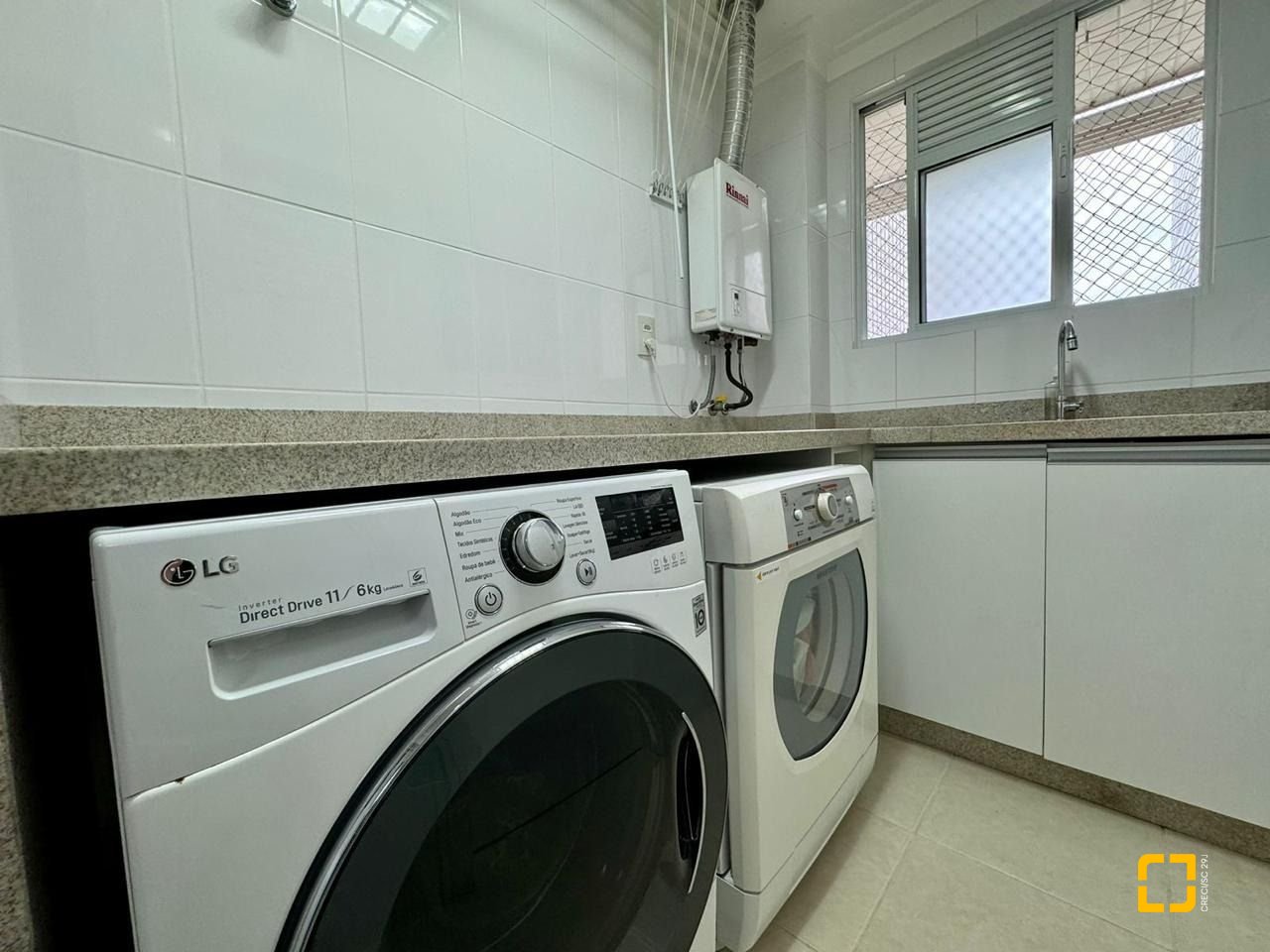 Apartamento com 109m², 4 quartos (sendo 1 suíte), 2 garagens, no bairro Jardim Atlântico em Florianópolis
