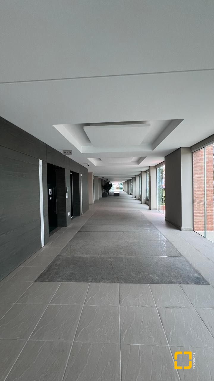 Apartamento com 109m², 4 quartos (sendo 1 suíte), 2 garagens, no bairro Jardim Atlântico em Florianópolis