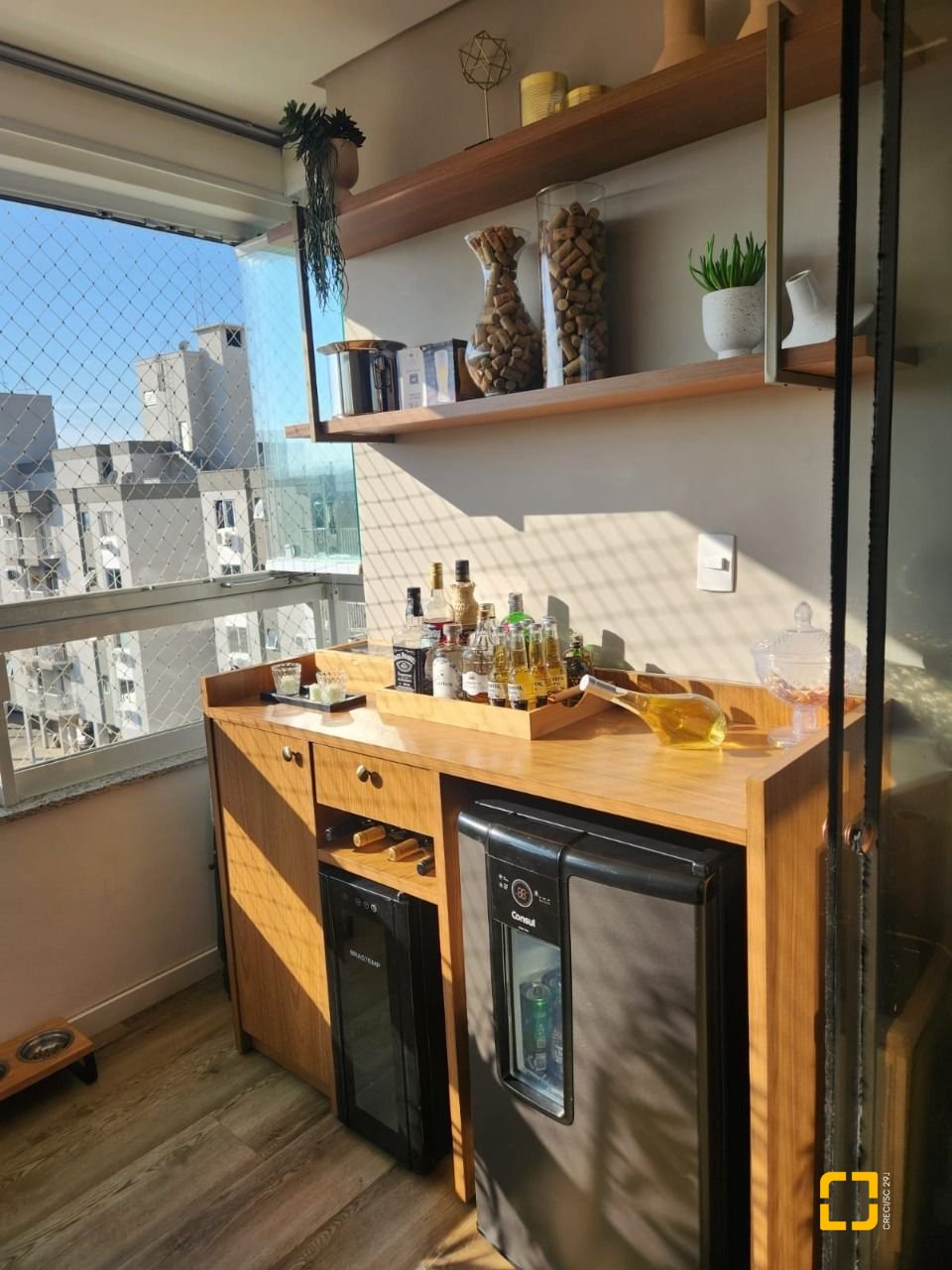 Apartamento com 111m², 4 quartos (sendo 1 suíte), 4 garagens, no bairro Abraão em Florianópolis