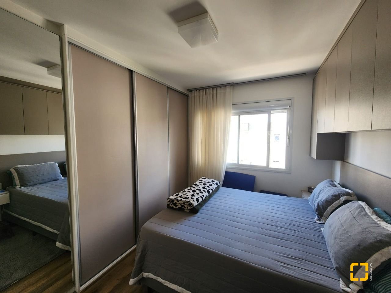 Apartamento com 111m², 4 quartos (sendo 1 suíte), 4 garagens, no bairro Abraão em Florianópolis