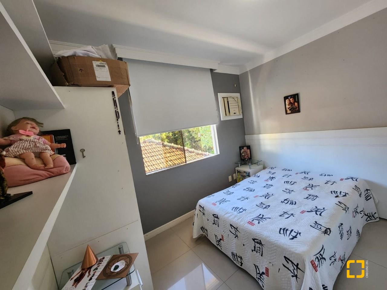 Casa com 204m², 5 quartos (sendo 1 suíte), 4 garagens, no bairro Agronômica em Florianópolis