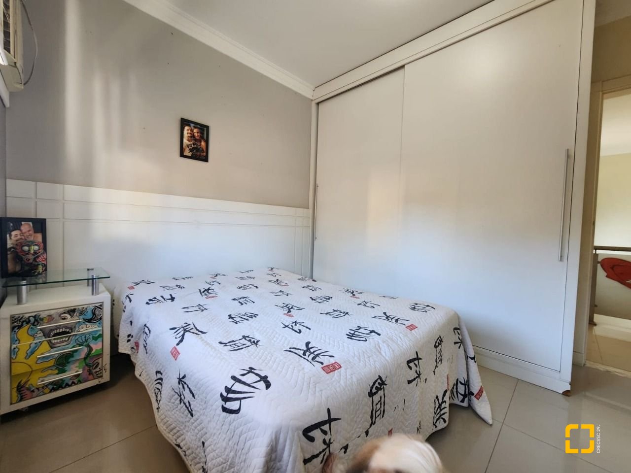 Casa com 204m², 5 quartos (sendo 1 suíte), 4 garagens, no bairro Agronômica em Florianópolis