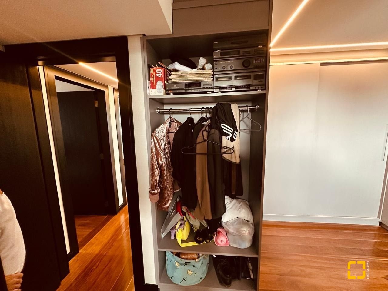 Apartamento com 170m², 3 quartos (sendo 1 suíte), 2 garagens, no bairro Balneário em Florianópolis