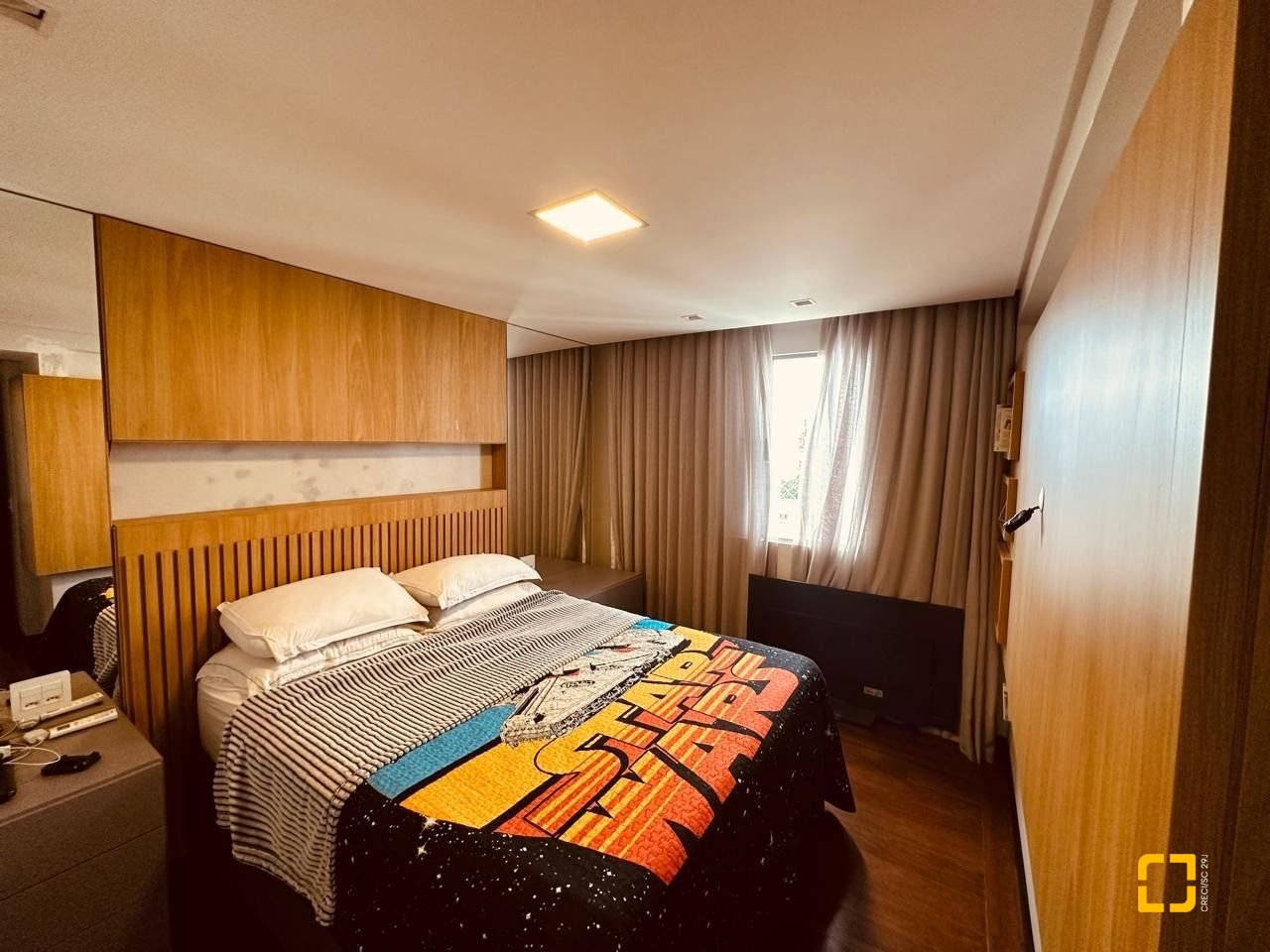 Apartamento com 170m², 3 quartos (sendo 1 suíte), 2 garagens, no bairro Balneário em Florianópolis