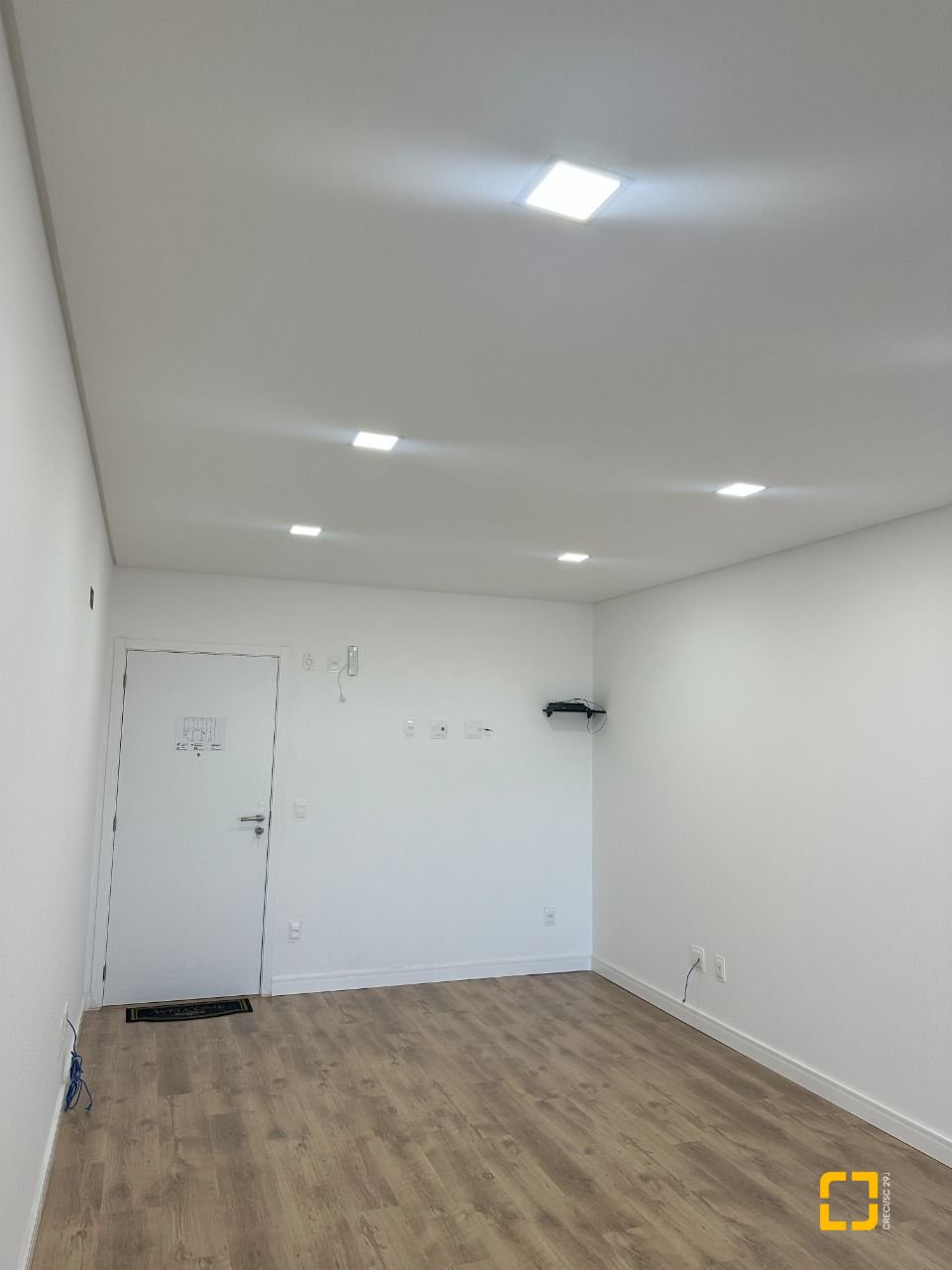 Sala com 30m², no bairro Ingleses em Florianópolis