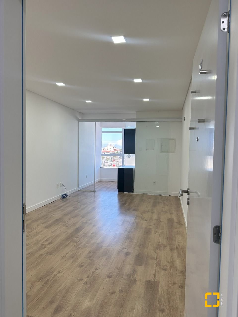 Sala com 30m², no bairro Ingleses em Florianópolis