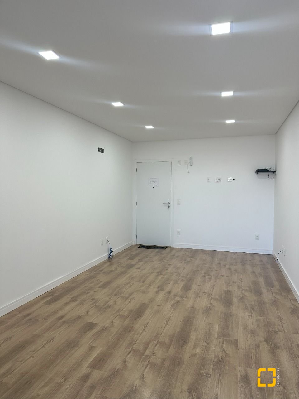Sala com 30m², no bairro Ingleses em Florianópolis