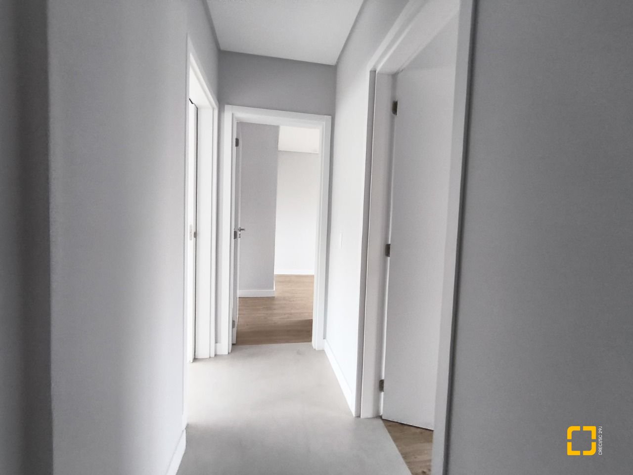 Apartamento com 113m², 4 quartos (sendo 1 suíte), 2 garagens, no bairro Centro em Florianópolis