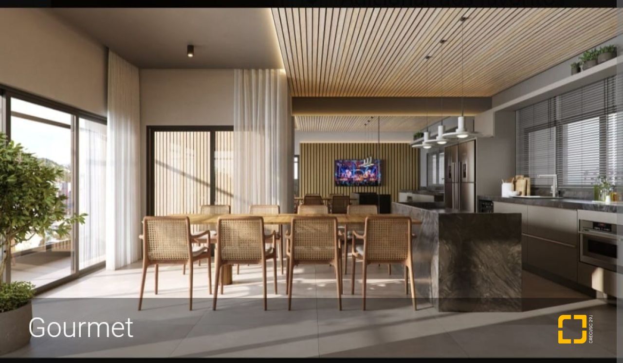 Apartamento com 113m², 4 quartos (sendo 1 suíte), 2 garagens, no bairro Centro em Florianópolis