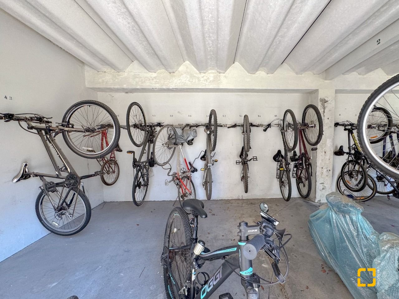 Apartamento com 113m², 4 quartos (sendo 1 suíte), 2 garagens, no bairro Centro em Florianópolis