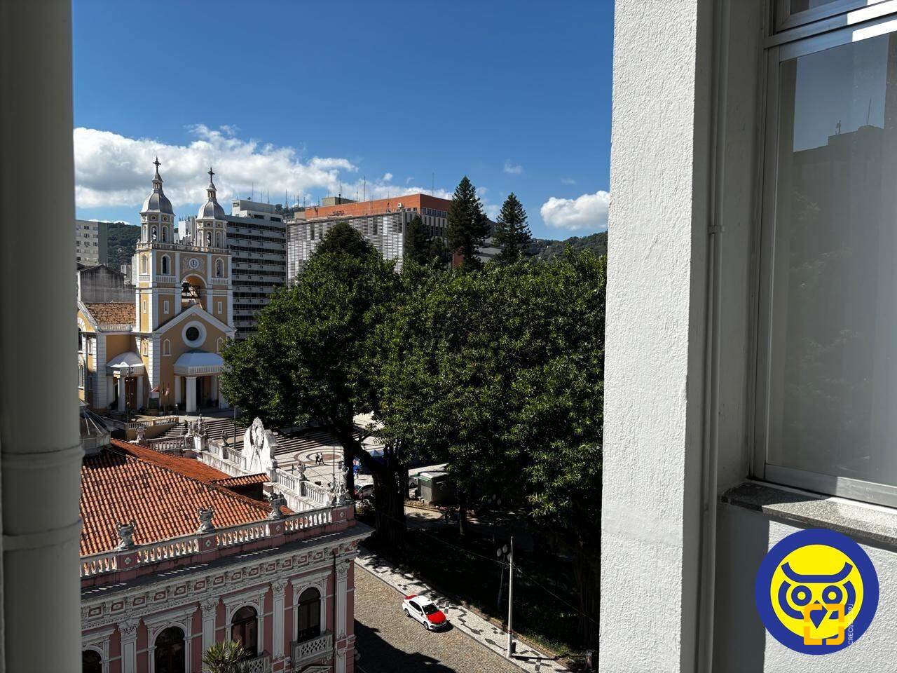 Sala com 51m², no bairro Centro em Florianópolis