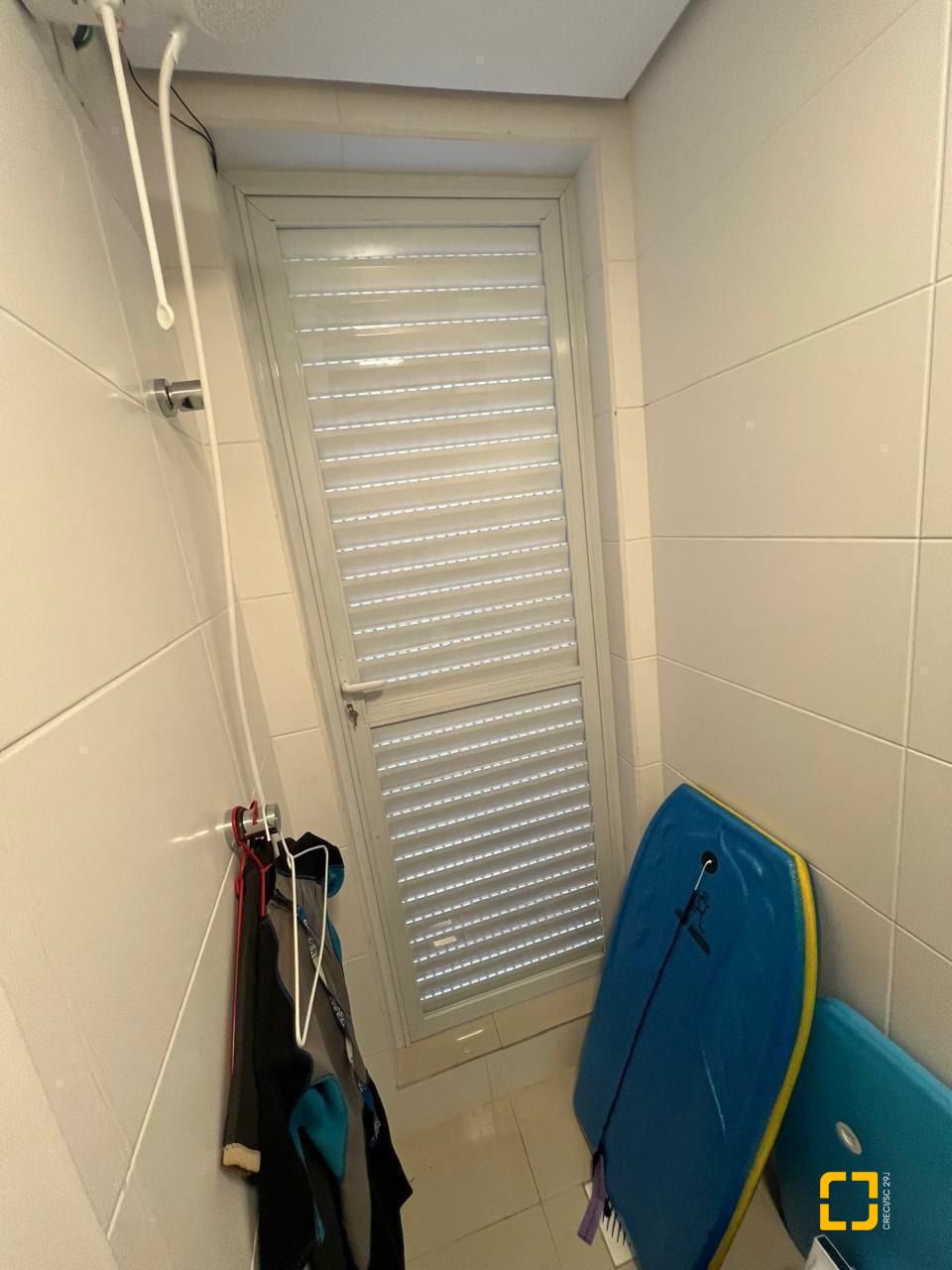 Apartamento com 128m², 6 quartos (sendo 3 suítes), 2 garagens, no bairro Cachoeira do Bom Jesus em Florianópolis