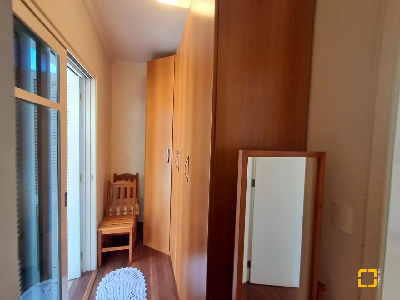 Casa de Condomínio com 277m², 5 quartos (sendo 2 suítes), 3 garagens, no bairro Cachoeira do Bom Jesus em Florianópolis