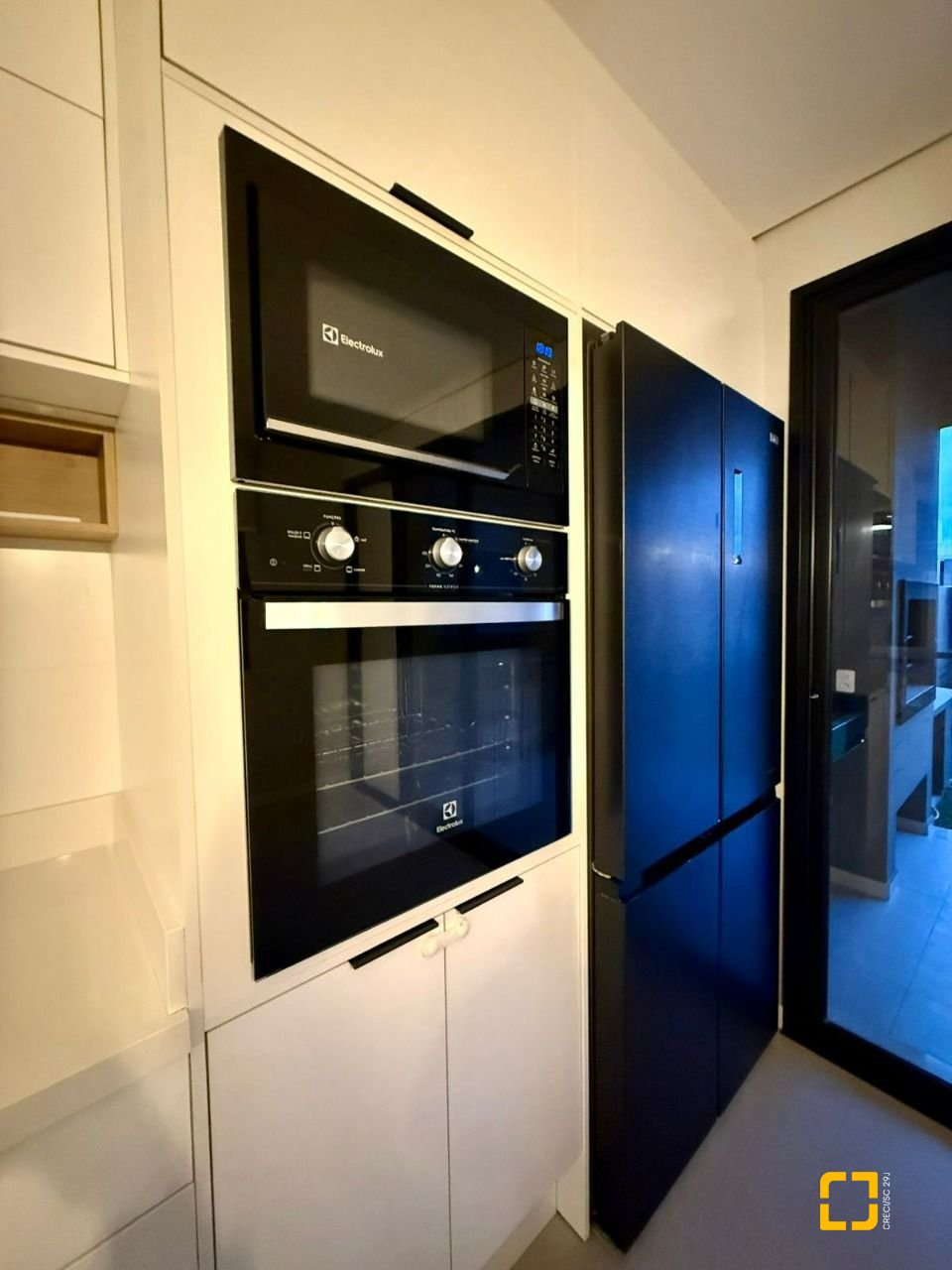 Casa com 127m², 4 quartos (sendo 1 suíte), 2 garagens, no bairro Cachoeira do Bom Jesus em Florianópolis