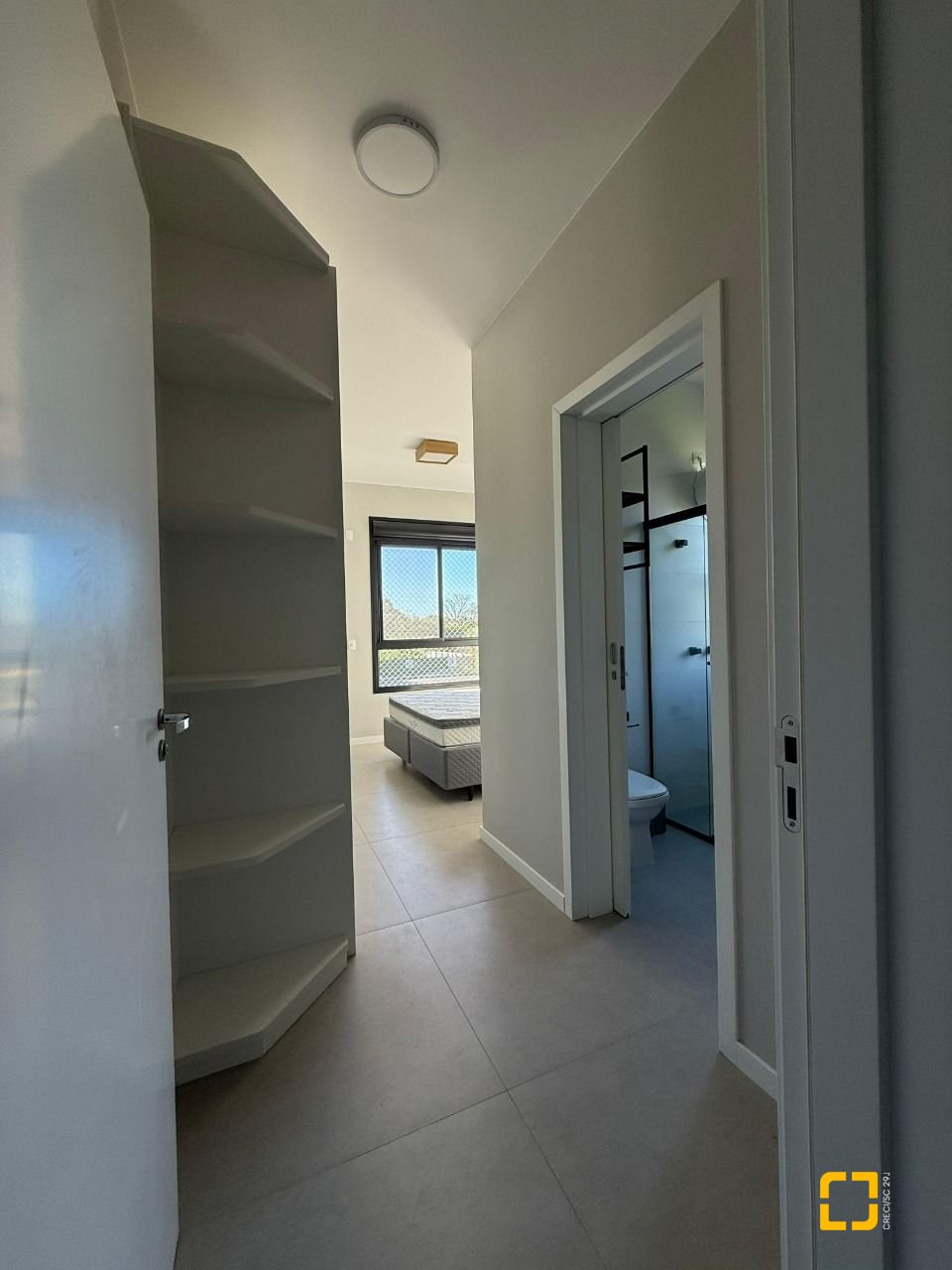Casa com 127m², 4 quartos (sendo 1 suíte), 2 garagens, no bairro Cachoeira do Bom Jesus em Florianópolis