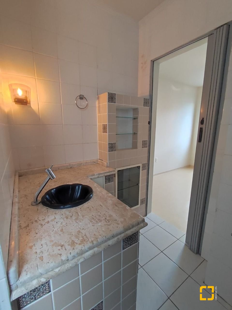 Cobertura com 144m², 4 quartos (sendo 1 suíte), 2 garagens, no bairro Estreito em Florianópolis