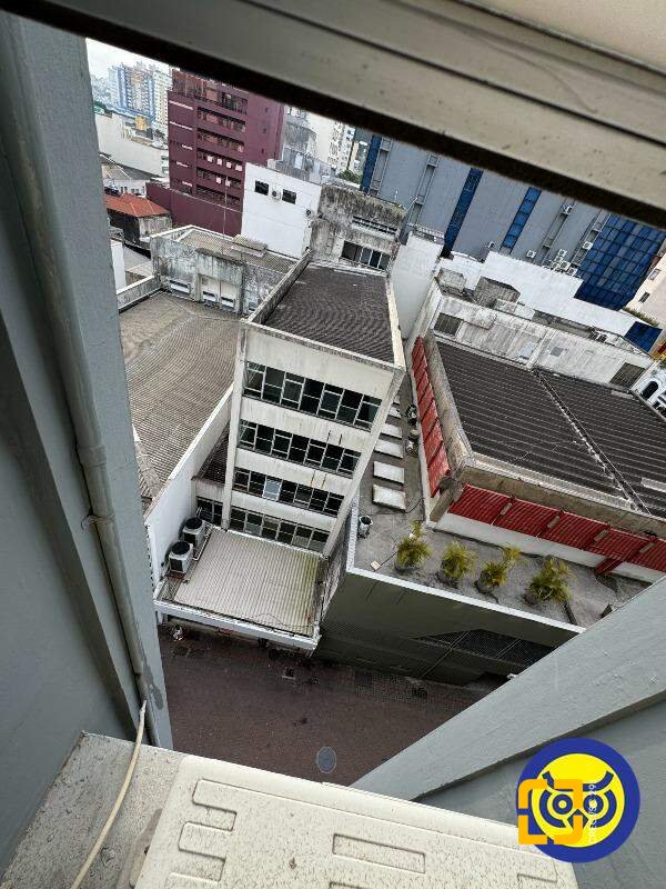 Sala com 47m², no bairro Centro em Florianópolis