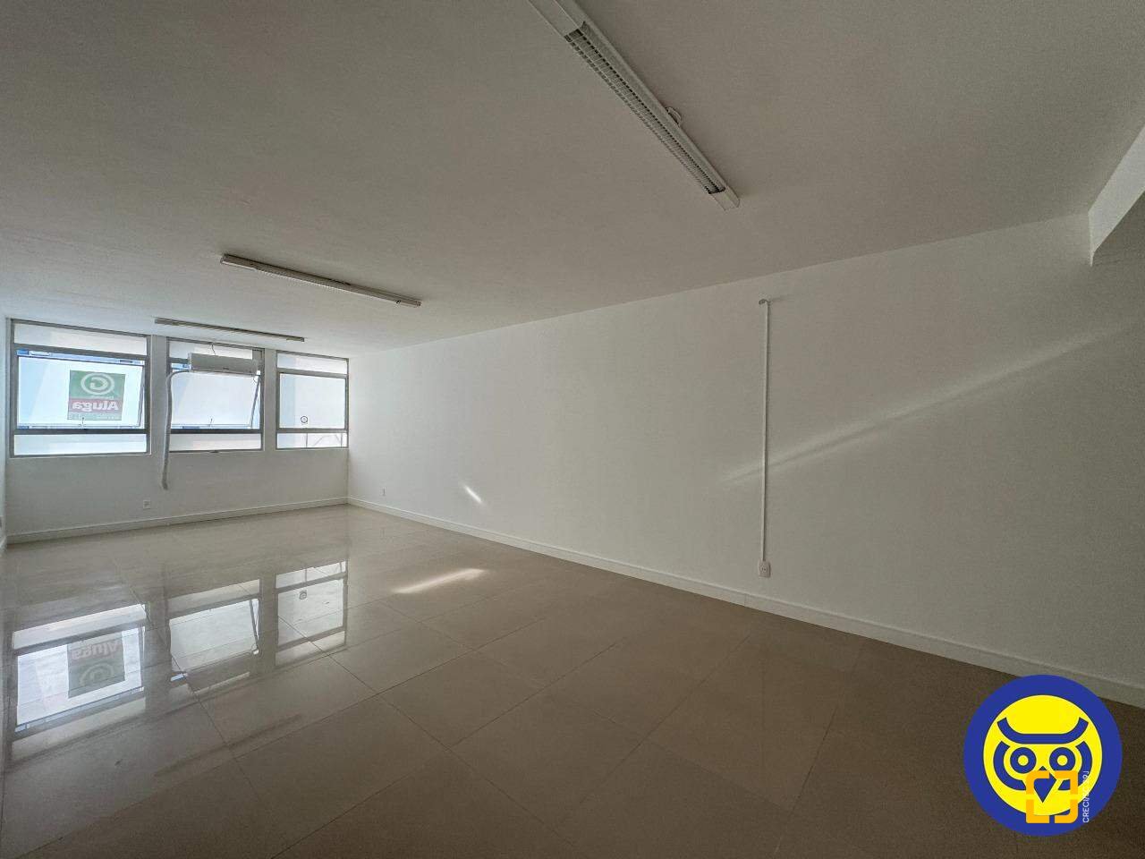 Sala com 47m², no bairro Centro em Florianópolis