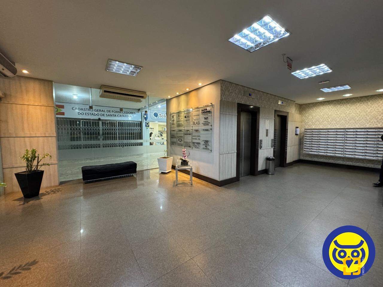 Sala com 47m², no bairro Centro em Florianópolis