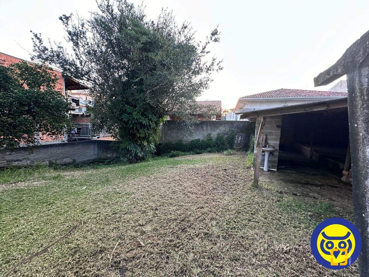 Casa com 239m², 6 quartos (sendo 2 suítes), 2 garagens, no bairro Jardim Atlântico em Florianópolis