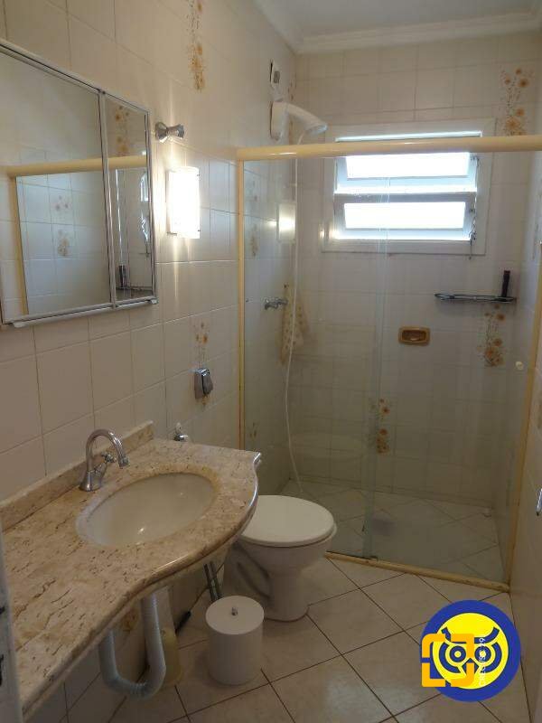 Casa com 151m², 6 quartos (sendo 3 suítes), 1 garagem, no bairro Jurerê Internacional em Florianópolis