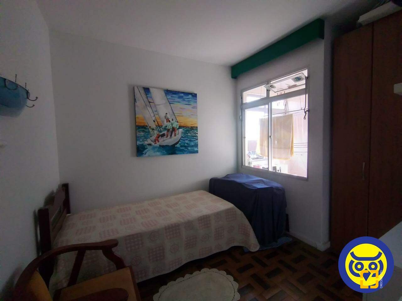 Casa com 330m², 5 quartos, 2 garagens, no bairro Balneário em Florianópolis