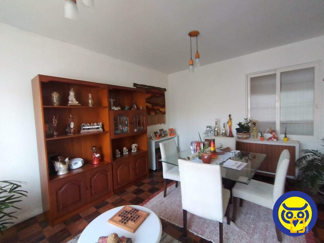 Casa com 330m², 5 quartos, 2 garagens, no bairro Balneário em Florianópolis