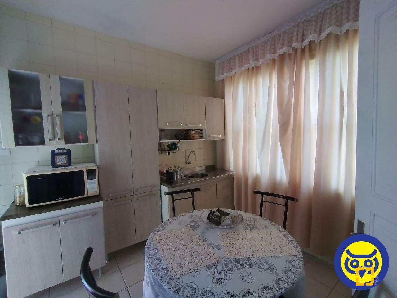 Casa com 330m², 5 quartos, 2 garagens, no bairro Balneário em Florianópolis
