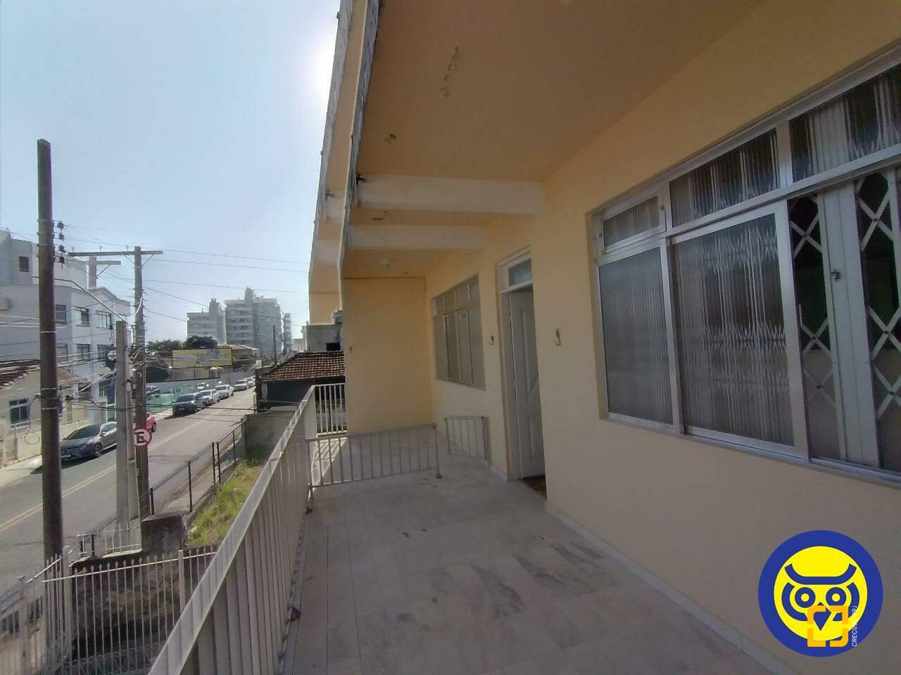 Casa com 330m², 5 quartos, 2 garagens, no bairro Balneário em Florianópolis
