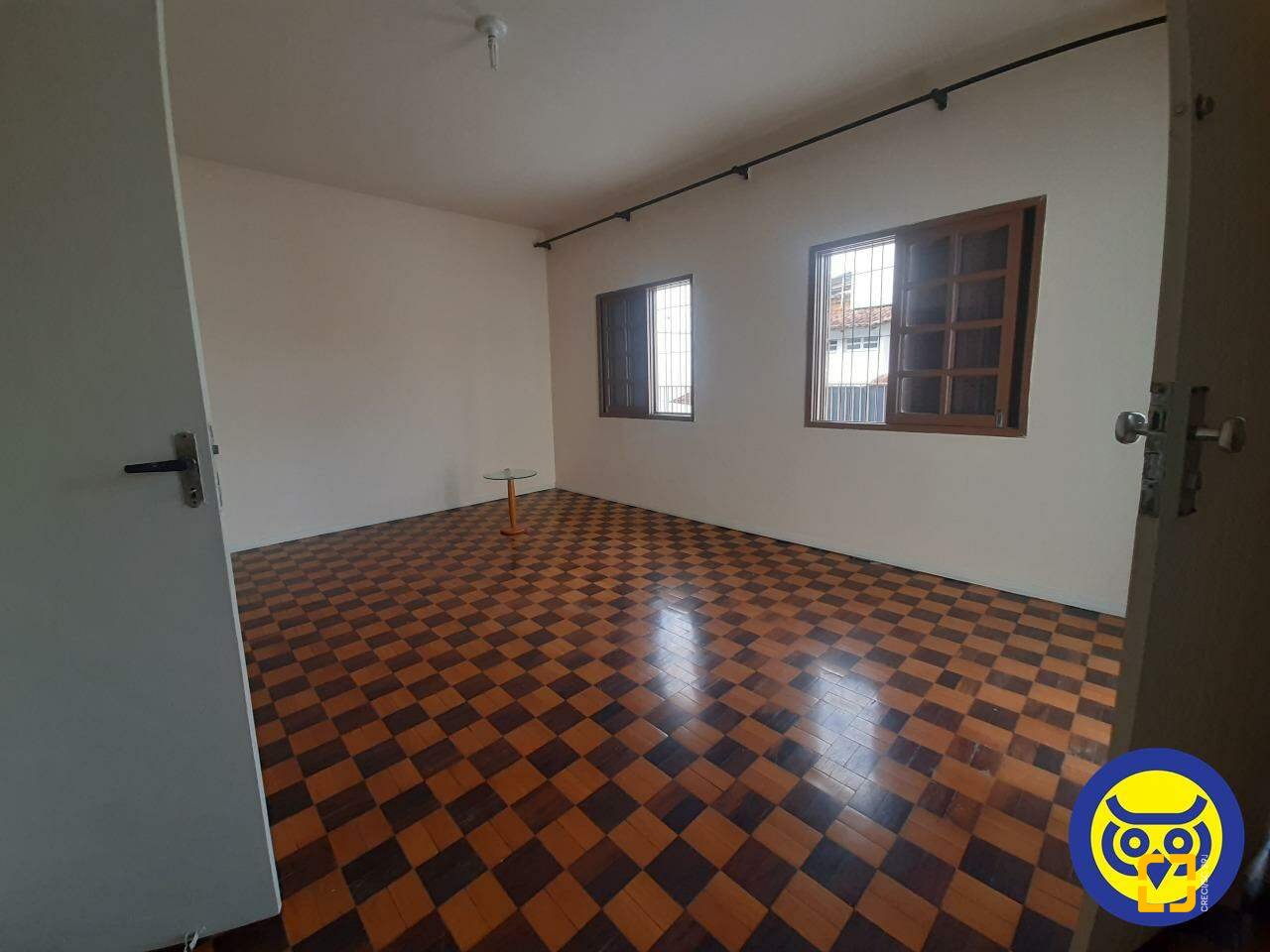 Casa com 185m², 4 quartos, 2 garagens, no bairro Agronômica em Florianópolis