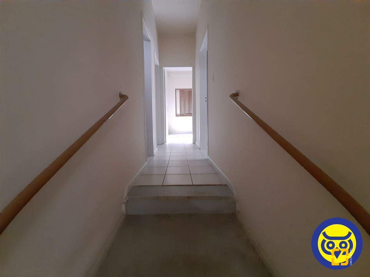 Casa com 185m², 4 quartos, 2 garagens, no bairro Agronômica em Florianópolis